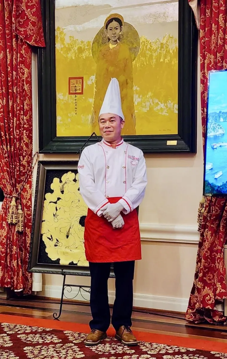 Giới thiệu đầu bếp tài năng của Đại sứ quán