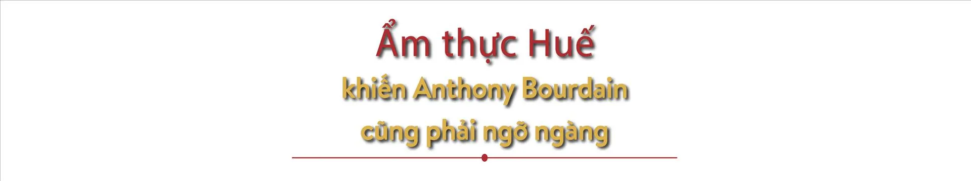Khách hàng đang thưởng thức món nem chua rán tại một quán ăn vỉa hè, tái hiện nét đặc trưng ẩm thực đường phố Việt
