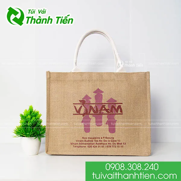 Sử dụng bản đồ Việt Nam trên các sản phẩm