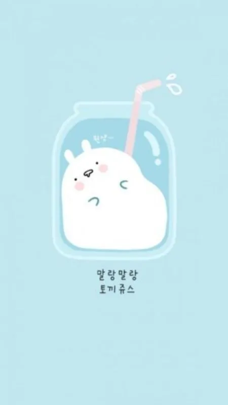 hình nền điện thoại chú gấu vui nhộn trong bình nước