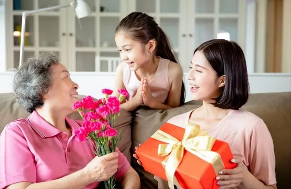 Thơ chúc 20/10 tặng mẹ với tình yêu thương vô bờ bến