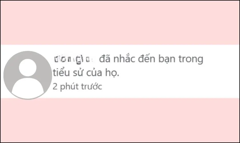 Màn hình thông báo Facebook khi bạn được tag tên vào tiểu sử của người khác